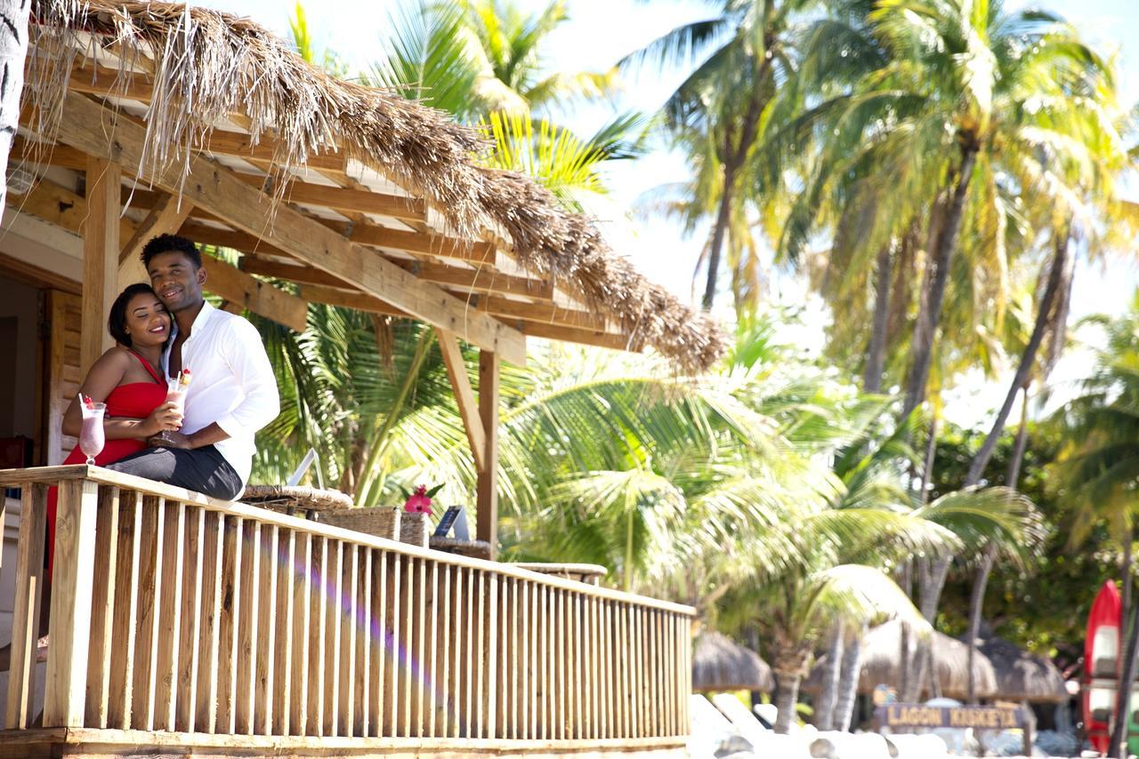 Moulin Sur Mer Beach Resort Montrouis Bagian luar foto